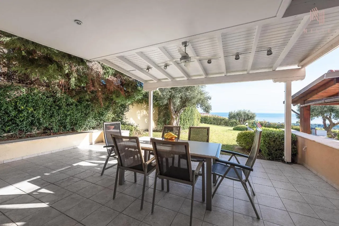 Breathtaking Villa, Nilie Hospitality Mgmt Possidi